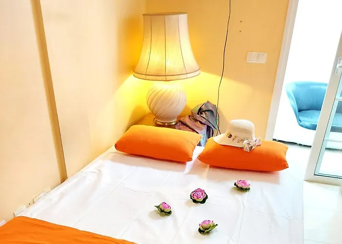 Adeje House 2 Bedrooms, Wifi Free Nyaraló *
