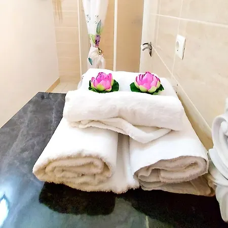 Adeje House 2 Bedrooms, Wifi Free 아데제